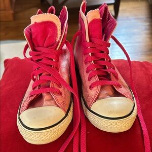 Converse Shimmering Pink High-Tops